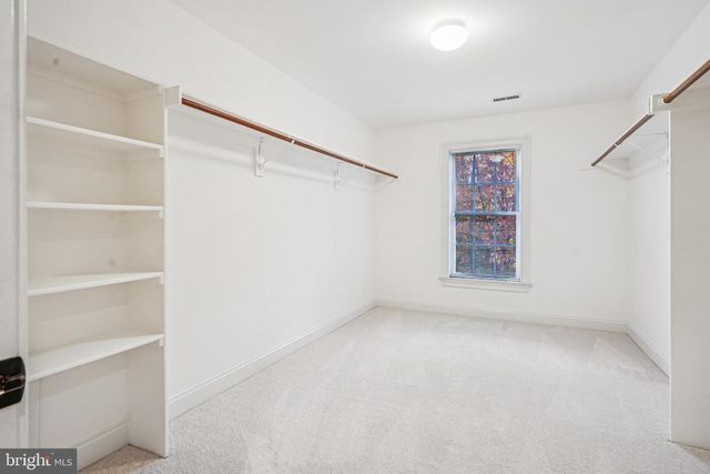 11033 DAYBREAK CT, North Bethesda, MD 20852