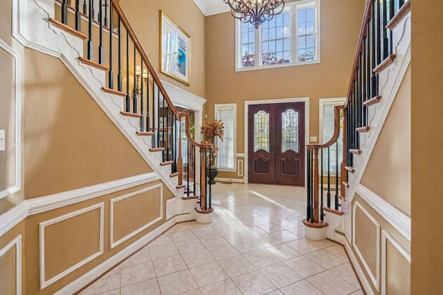 11033 DAYBREAK CT, North Bethesda, MD 20852