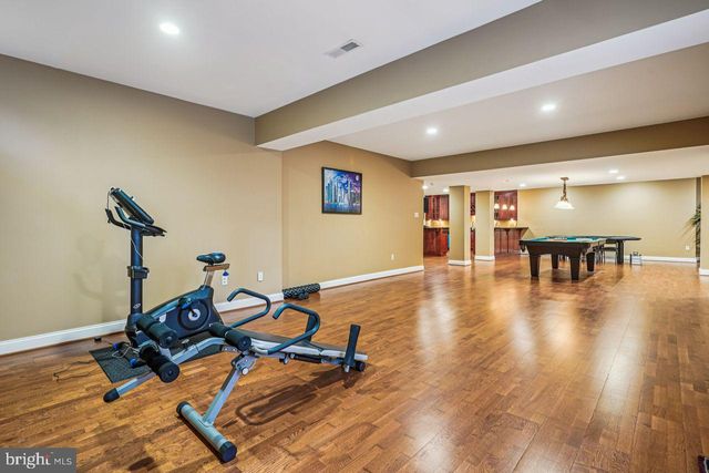 11033 DAYBREAK CT, North Bethesda, MD 20852