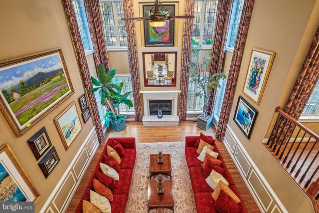 11033 DAYBREAK CT, North Bethesda, MD 20852