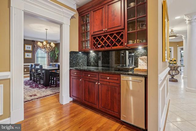 11033 DAYBREAK CT, North Bethesda, MD 20852