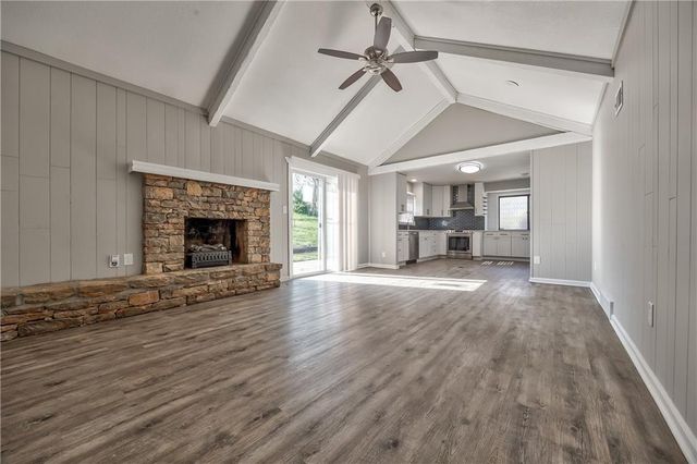 8940 Nall Avenue, Overland Park, KS 66207