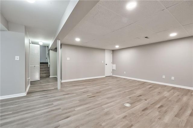 8940 Nall Avenue, Overland Park, KS 66207