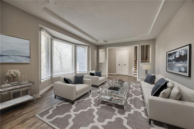 8940 Nall Avenue, Overland Park, KS 66207