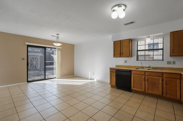 6220 Salt Cedar Road NE, Rio Rancho, NM 87144