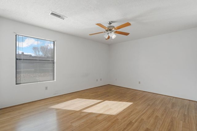 6220 Salt Cedar Road NE, Rio Rancho, NM 87144