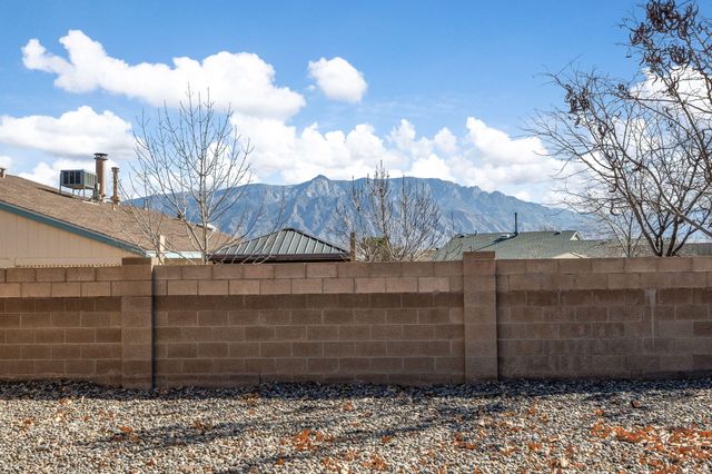 6220 Salt Cedar Road NE, Rio Rancho, NM 87144