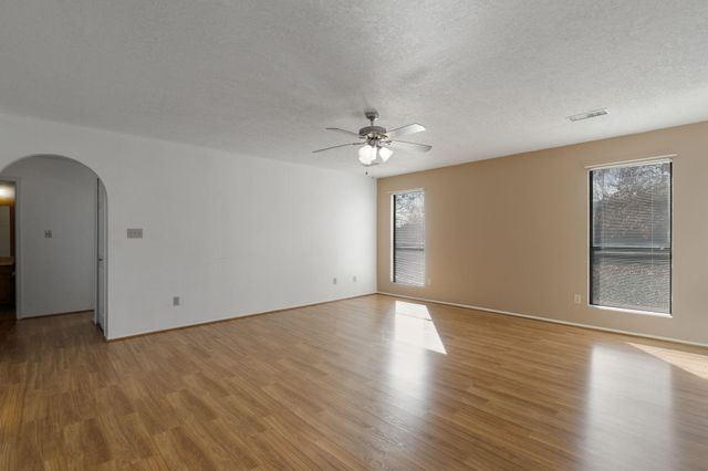 6220 Salt Cedar Road NE, Rio Rancho, NM 87144