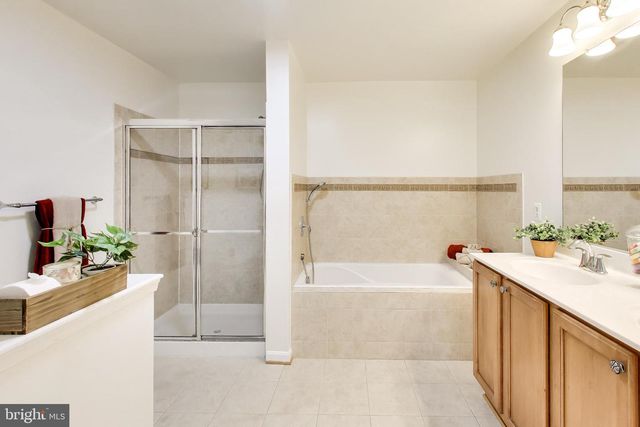 16815 NUTTAL OAK PL, Woodbridge, VA 22191