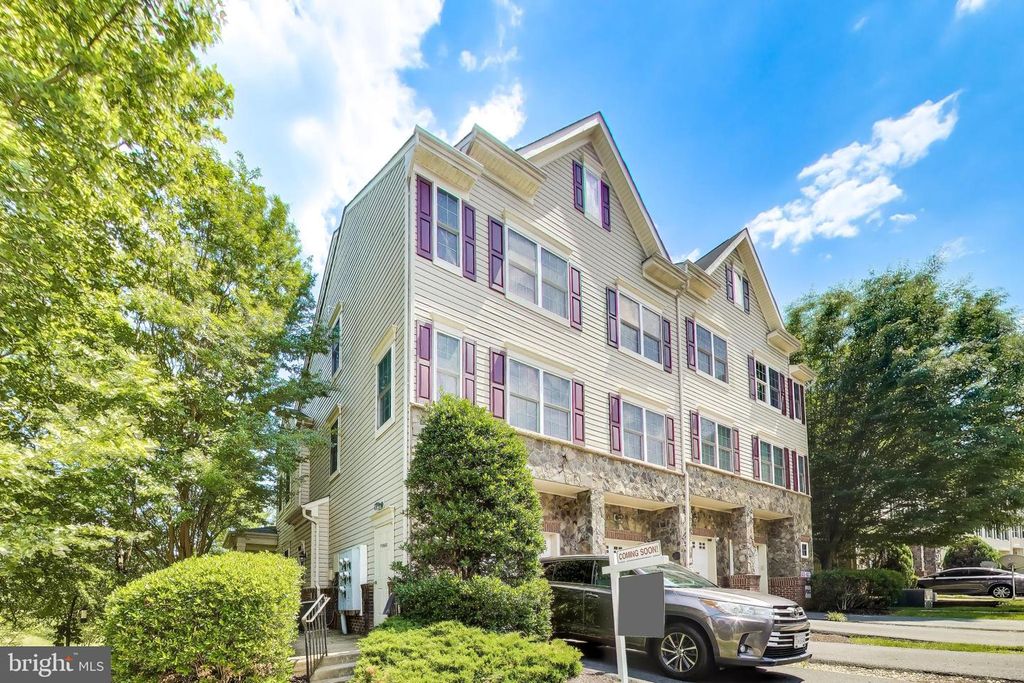 16815 NUTTAL OAK PL, Woodbridge, VA 22191