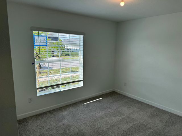 10445 NW Suncrest Lp, Port St Lucie, FL 34987