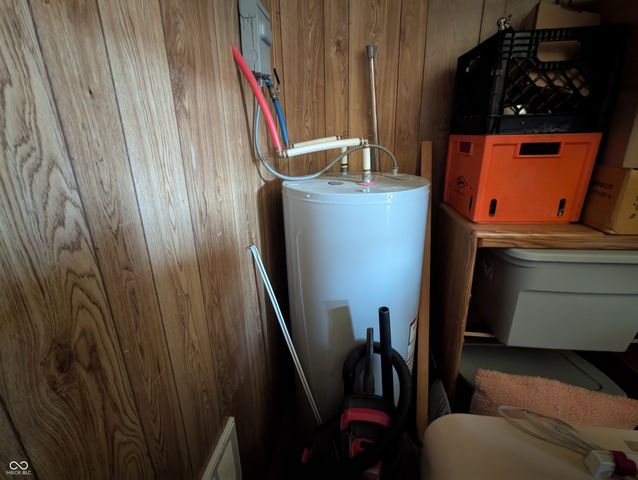 2122 Pearl Street, Anderson, IN 46016