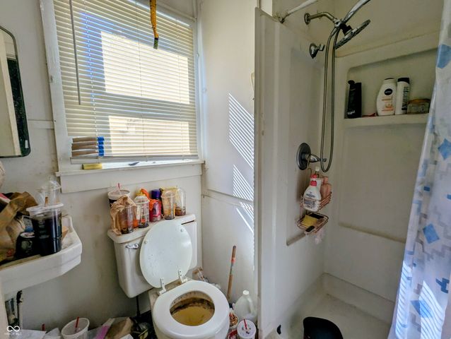 2122 Pearl Street, Anderson, IN 46016