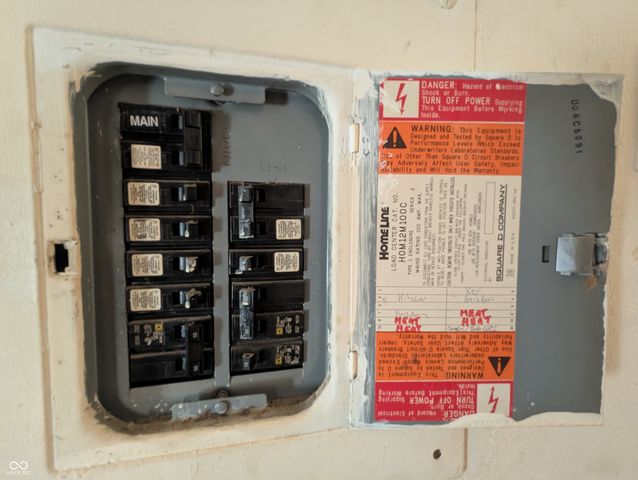 2122 Pearl Street, Anderson, IN 46016