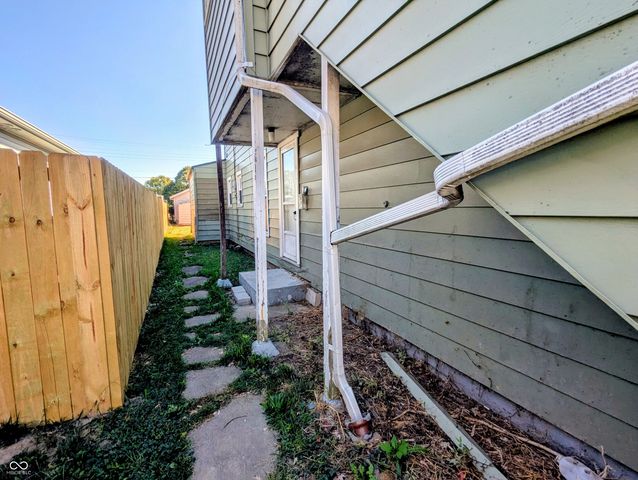 2122 Pearl Street, Anderson, IN 46016