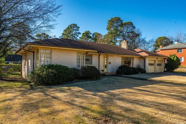206 Trivista Left Street, Hot Springs, AR 71901