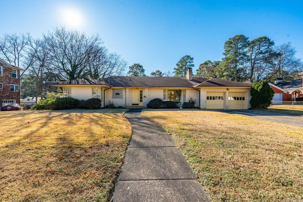 206 Trivista Left Street, Hot Springs, AR 71901