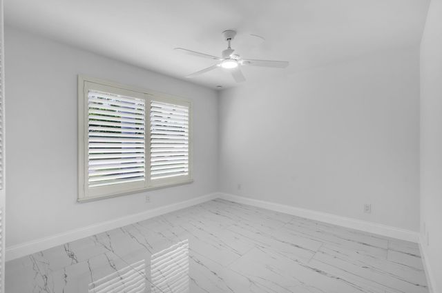 1911 NW 107th Dr, Coral Springs, FL 33071