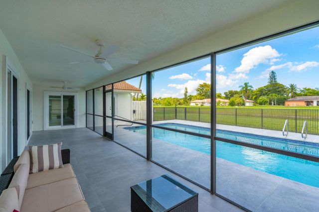 1911 NW 107th Dr, Coral Springs, FL 33071