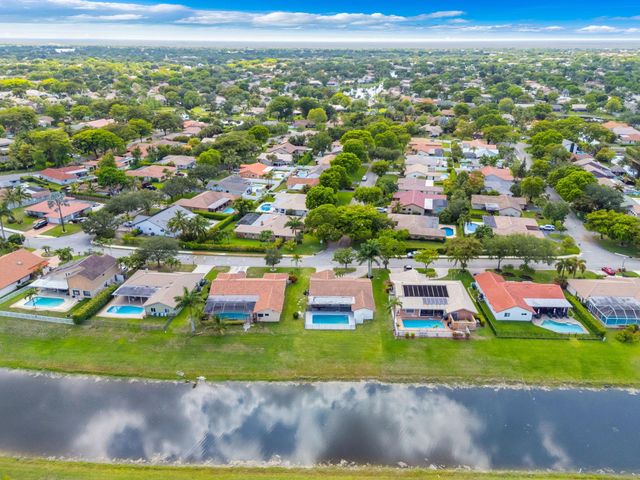 1911 NW 107th Dr, Coral Springs, FL 33071
