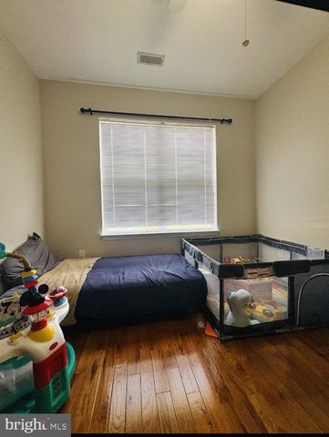 11200 HOLLINS CT, Fredericksburg, VA 22407