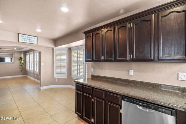 11725 PUEBLO CHICO Court, El Paso, TX 79936