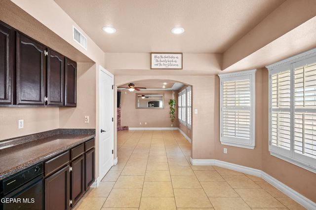 11725 PUEBLO CHICO Court, El Paso, TX 79936