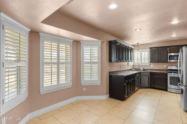 11725 PUEBLO CHICO Court, El Paso, TX 79936