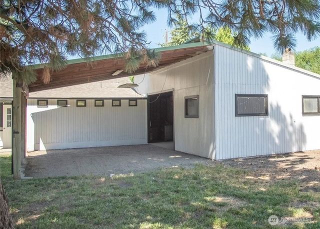 1204 N Willow, Ellensburg, WA 98926