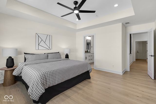 5874 Harbour Town Drive, Noblesville, IN 46062