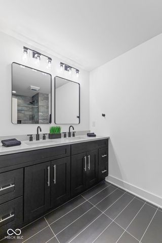 5874 Harbour Town Drive, Noblesville, IN 46062