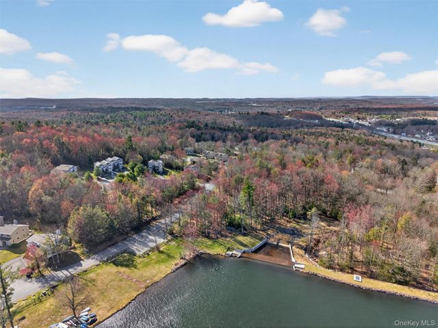 2 Deerfield Court, Rock Hill, NY 12775