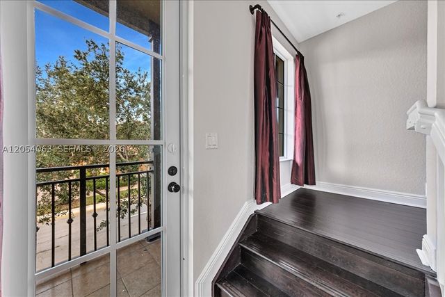 995 SW 147th Ave 2514, Pembroke Pines, FL 33027