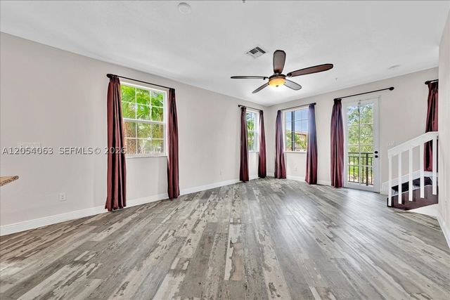 995 SW 147th Ave 2514, Pembroke Pines, FL 33027