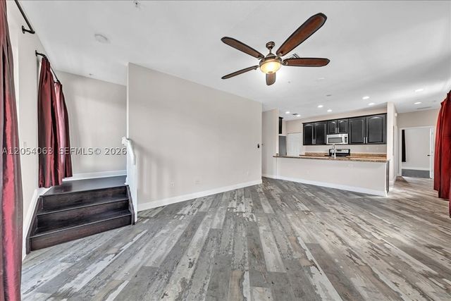 995 SW 147th Ave 2514, Pembroke Pines, FL 33027