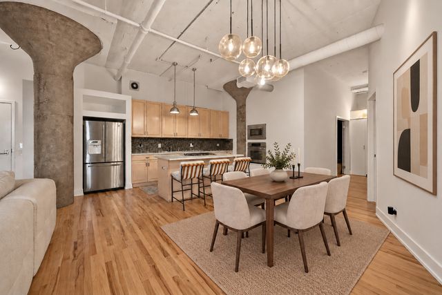728 W Jackson Boulevard 712, Chicago, IL 60661