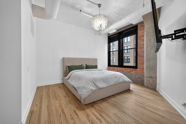 728 W Jackson Boulevard 712, Chicago, IL 60661