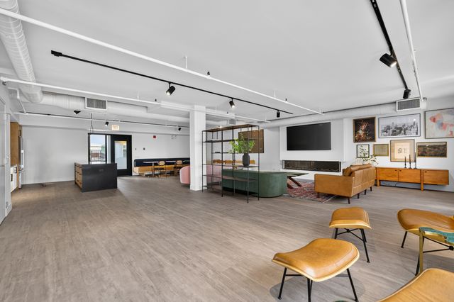 728 W Jackson Boulevard 712, Chicago, IL 60661