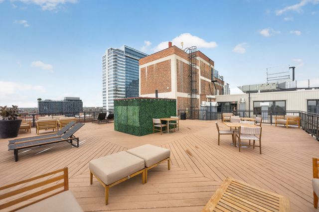 728 W Jackson Boulevard 712, Chicago, IL 60661