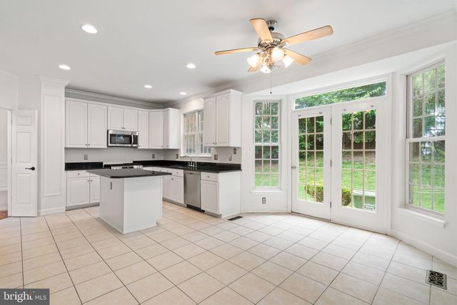 9351 WORTHINGTON DR, Bristow, VA 20136
