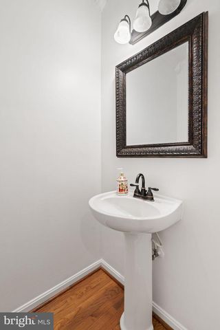 9351 WORTHINGTON DR, Bristow, VA 20136