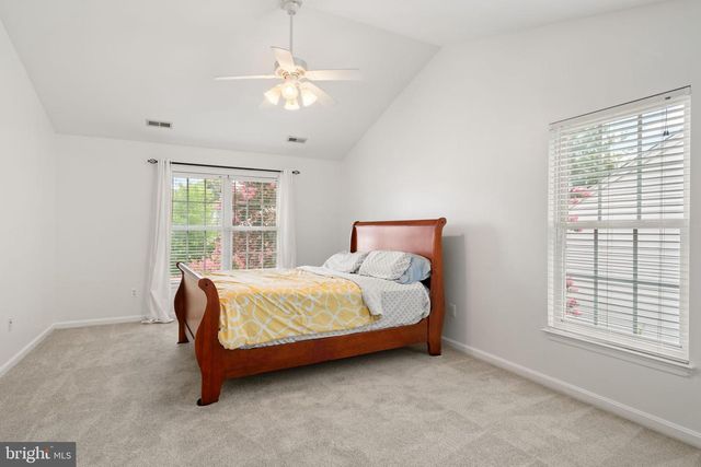 9351 WORTHINGTON DR, Bristow, VA 20136