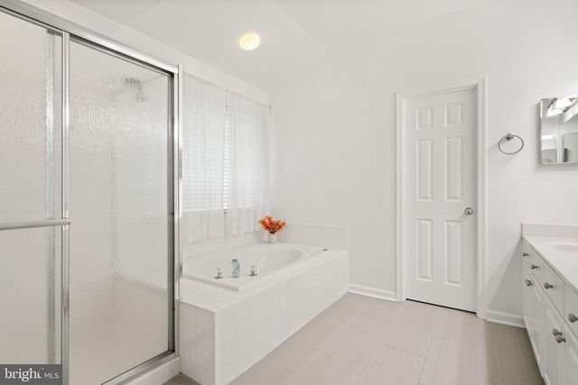 9351 WORTHINGTON DR, Bristow, VA 20136