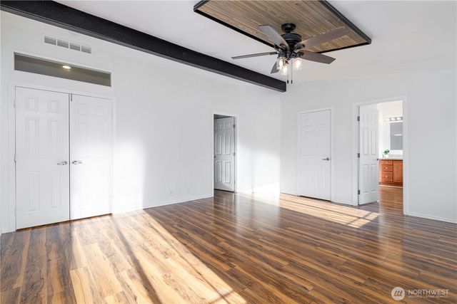 331 E Enchantment Heights Drive, Union, WA 98592