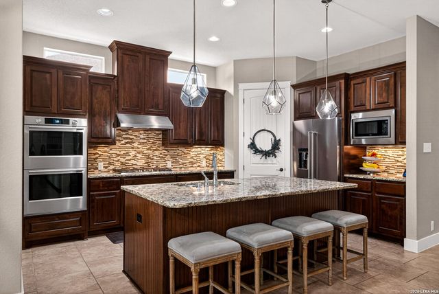 28019 Carmel Valley, Boerne, TX 78015