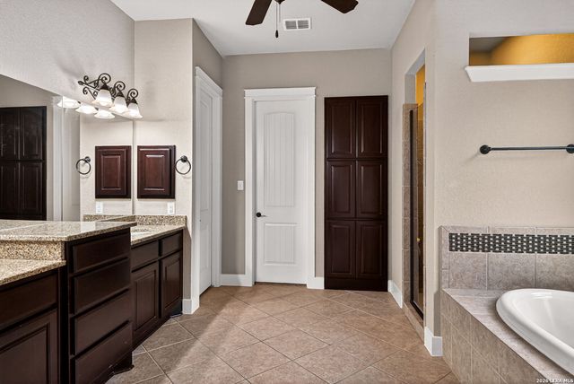 28019 Carmel Valley, Boerne, TX 78015