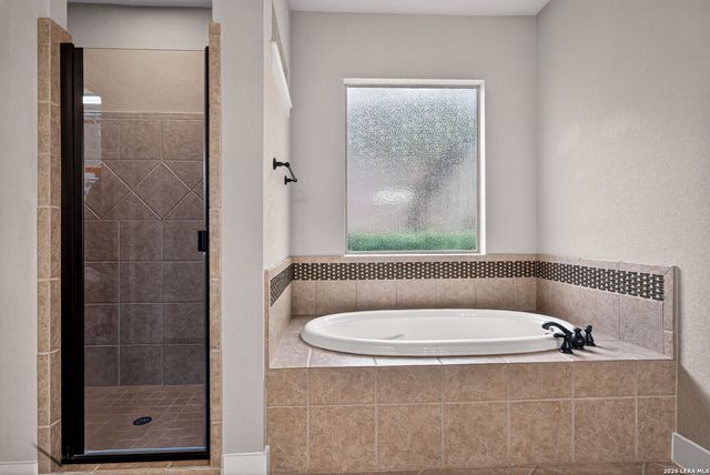 28019 Carmel Valley, Boerne, TX 78015
