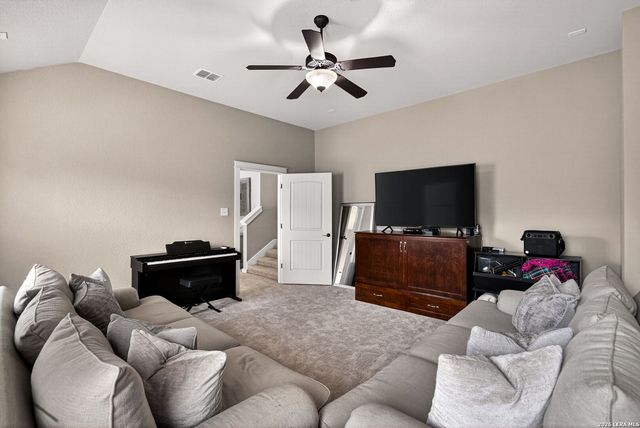 28019 Carmel Valley, Boerne, TX 78015