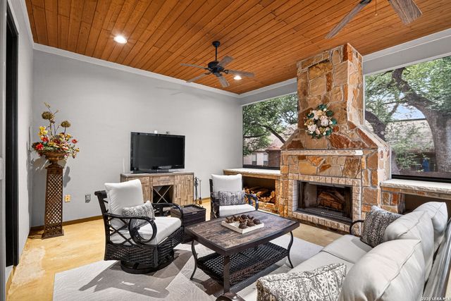 28019 Carmel Valley, Boerne, TX 78015