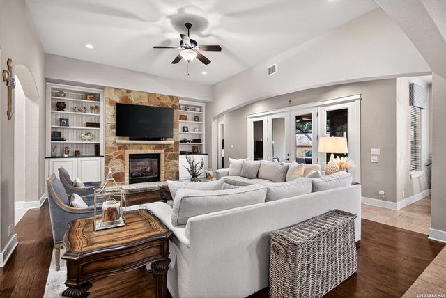 28019 Carmel Valley, Boerne, TX 78015